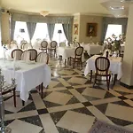 Alexander & - Caloroczny Kryty Basen Apartahotel 4*