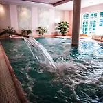 Apartahotel Alexander & - Caloroczny Kryty Basen