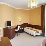 Apartahotel Alexander & - Caloroczny Kryty Basen Mielno (Koszalin)