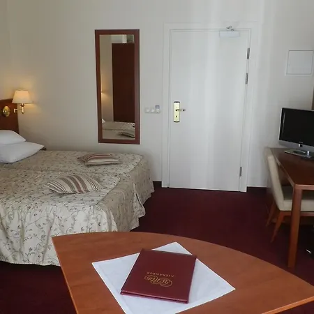 Alexander & - Caloroczny Kryty Basen Aparthotel Mielno (Koszalin)