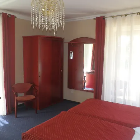 Alexander & - Caloroczny Kryty Basen Mielno (Koszalin)