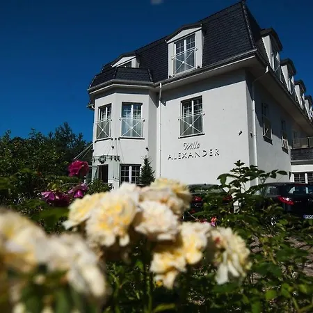 Alexander & - Caloroczny Kryty Basen Mielno (Koszalin)