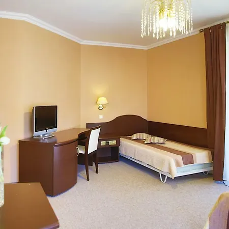 Aparthotel Alexander & - Caloroczny Kryty Basen Mielno (Koszalin)