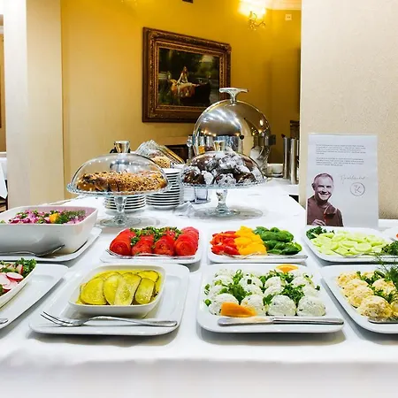 Aparthotel Alexander & - Caloroczny Kryty Basen