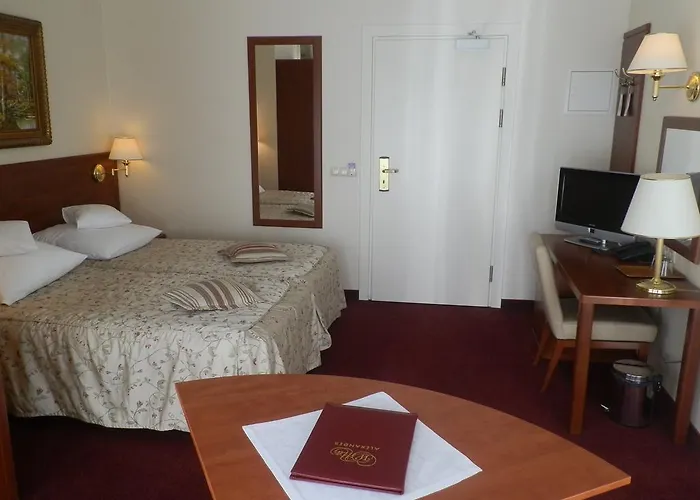 Alexander Resort&spa - Caloroczny Kryty Basen Hotel apartamentowy Mielno (Koszalin)