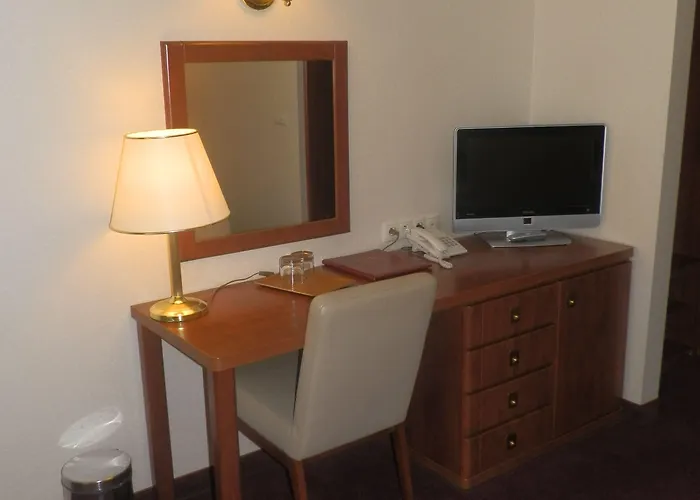 Alexander Resort&spa - Caloroczny Kryty Basen Hotel apartamentowy 4*