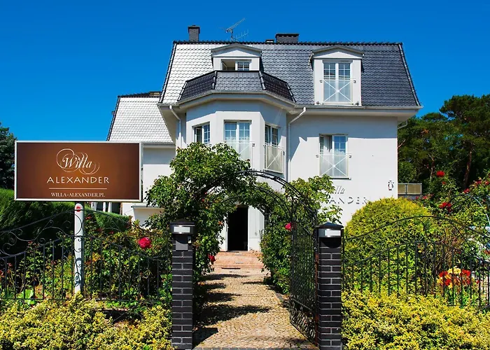 Hotel apartamentowy Alexander Resort&spa - Caloroczny Kryty Basen 4*