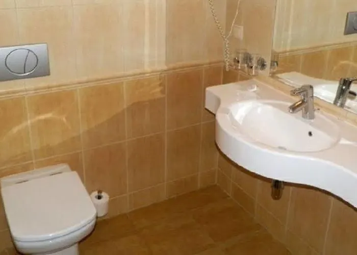 Alexander Resort&spa - Caloroczny Kryty Basen 4*